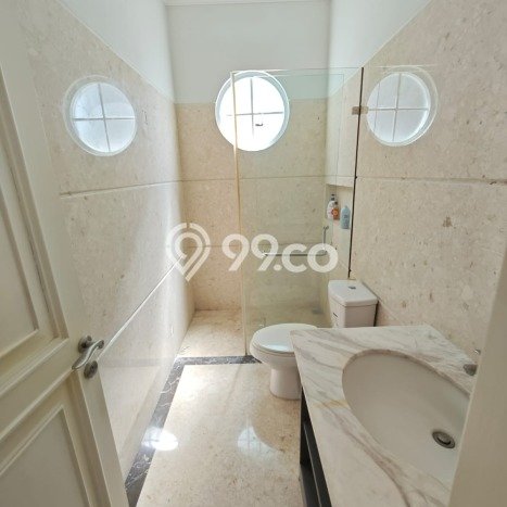 For Sale Rumah Mewah Exclusive di Pinang, Tangerang For Sale Rumah Mewah Exclusive di Pinang, Tangerang