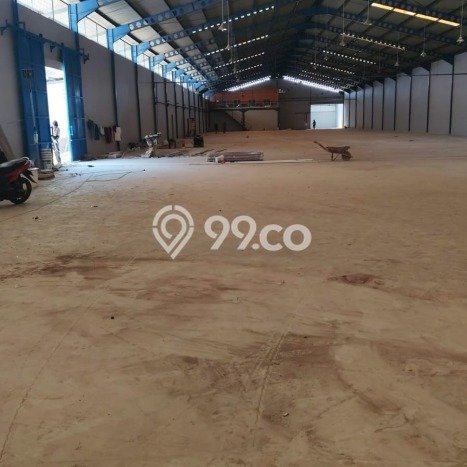 Gudang Disewa di Tangerang dengan LB 7000m2 Area Komersial Ramai Gudang Disewa di Tangerang dengan LB 7000m2 Area Komersial Ramai