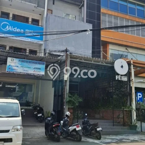 Unit Ruko Dijual di Jakarta Utara LT 147m2 & LB 520m2 Unit Ruko Dijual di Jakarta Utara LT 147m2 & LB 520m2
