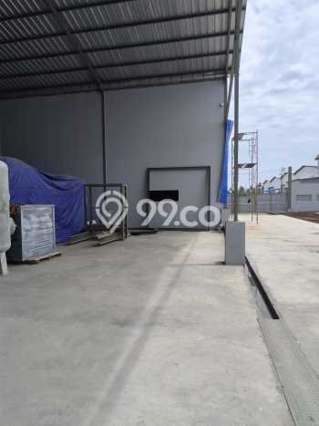 Gudang Dijual di Tangerang LT 2400m2 & LB 1800m2 Lokasi Terbaik! Gudang Dijual di Tangerang LT 2400m2 & LB 1800m2 Lokasi Terbaik!