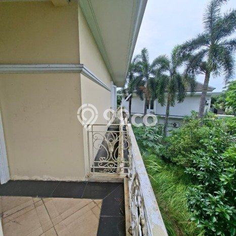Rumah Eksklusif Dijual LT 595m2 di Serpong, Tangerang Selatan Rumah Eksklusif Dijual LT 595m2 di Serpong, Tangerang Selatan