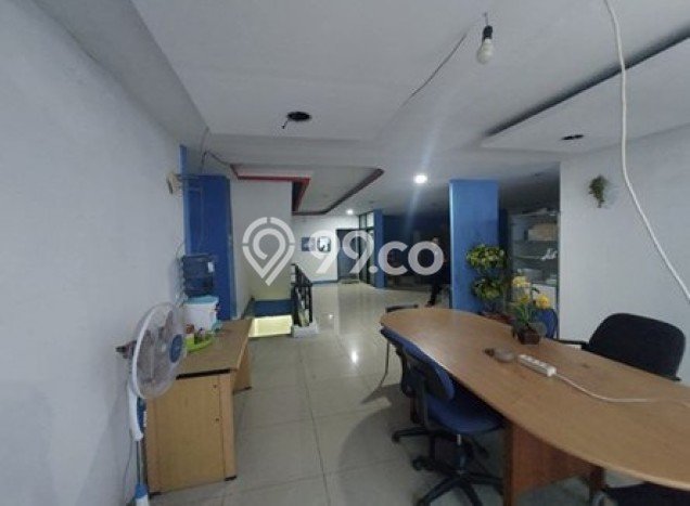 Untuk Dijual! Ruko di Kramat Jakarta Pusat LT 174m2 / LB 741m2 Kawasan Bisnis Untuk Dijual! Ruko di Kramat Jakarta Pusat LT 174m2 / LB 741m2 Kawasan Bisnis