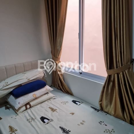 Jual Rumah Mewah Megah Dengan View Eksklusif di Gading Serpong, Tangerang Jual Rumah Mewah Megah Dengan View Eksklusif di Gading Serpong, Tangerang