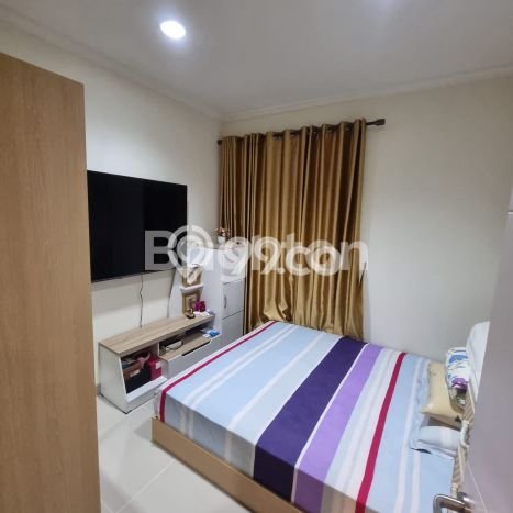 Jual Rumah Mewah Megah Dengan View Eksklusif di Gading Serpong, Tangerang Jual Rumah Mewah Megah Dengan View Eksklusif di Gading Serpong, Tangerang