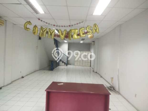 Ruko Dijual di Prime Area Bekasi Luas 300m2 Ruko Dijual di Prime Area Bekasi Luas 300m2