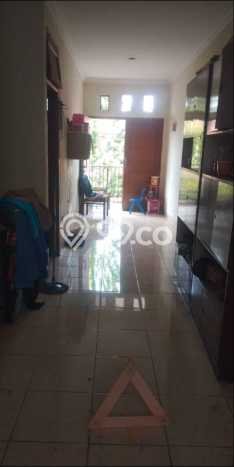 Rumah Elit LB 136m2 Siap Pakai Desain Elegan di Pulomas, Jakarta Timur Rumah Elit LB 136m2 Siap Pakai Desain Elegan di Pulomas, Jakarta Timur