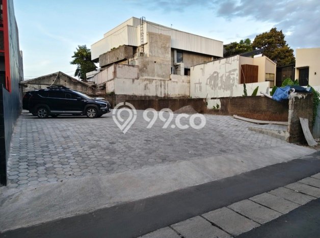 Tanah Dijual di Jakarta Selatan Seluas 336m2 Strategis Tanah Dijual di Jakarta Selatan Seluas 336m2 Strategis