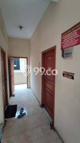 Siap Huni Rumah Mewah 10 Kamar di Gayungan Dekat ke Mana Pun Siap Huni Rumah Mewah 10 Kamar di Gayungan Dekat ke Mana Pun