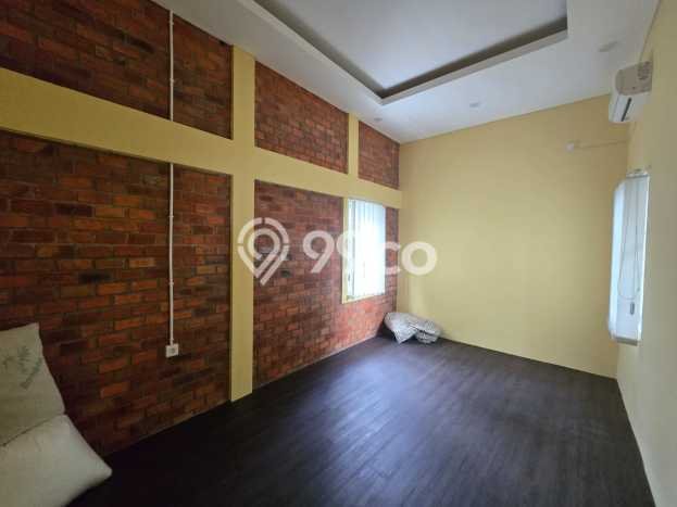 Dijual Cepat Rumah Bagus Siap Huni LB 120m2 di Balikpapan Selatan, Balikpapan Dijual Cepat Rumah Bagus Siap Huni LB 120m2 di Balikpapan Selatan, Balikpapan
