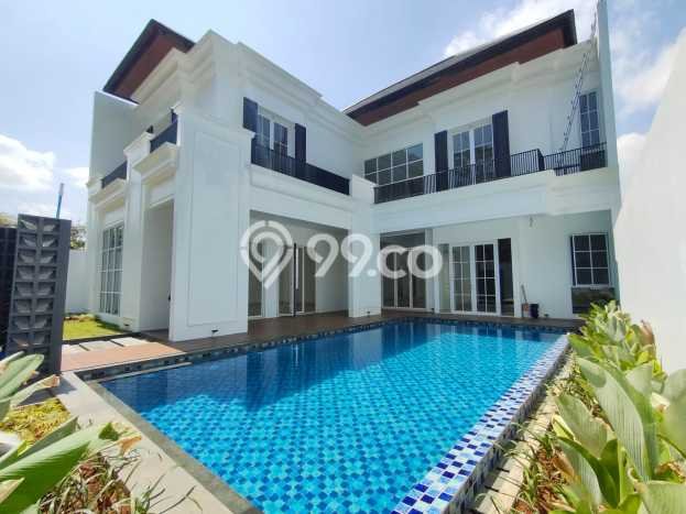 Rumah Mewah Siap Huni LT 518m2 di Sentul, Bogor Rumah Mewah Siap Huni LT 518m2 di Sentul, Bogor