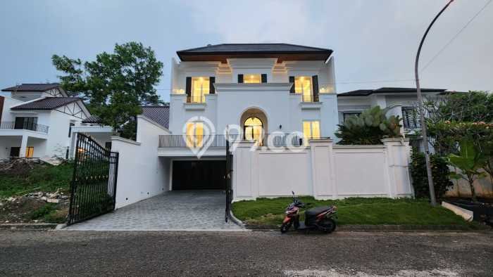 Rumah Mewah Siap Huni LT 518m2 di Sentul, Bogor Rumah Mewah Siap Huni LT 518m2 di Sentul, Bogor