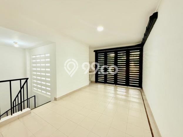 Jual Rumah Luas Megah Dengan View Cantik di Sentul, Bogor Jual Rumah Luas Megah Dengan View Cantik di Sentul, Bogor