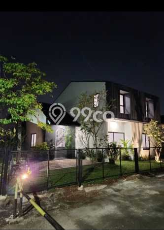 Rumah Mewah LB 175m2 Siap Pakai Desain Elegan di Ciater, Tangerang Rumah Mewah LB 175m2 Siap Pakai Desain Elegan di Ciater, Tangerang