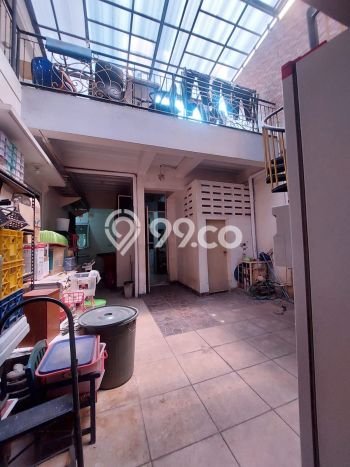 Rumah Luxury Modern Tanpa Renovasi di BSD City Tangerang Rumah Luxury Modern Tanpa Renovasi di BSD City Tangerang