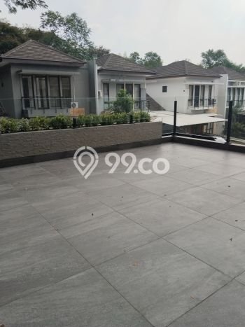 For Sale! Luxury House LT 249m2 Desain Elegan di BSD Green Cove For Sale! Luxury House LT 249m2 Desain Elegan di BSD Green Cove