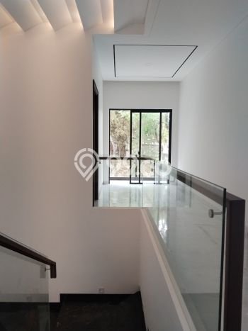 For Sale! Luxury House LT 249m2 Desain Elegan di BSD Green Cove For Sale! Luxury House LT 249m2 Desain Elegan di BSD Green Cove
