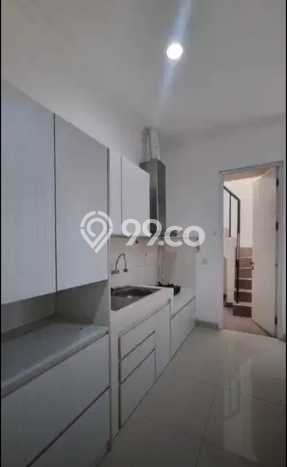 Jarang Ada! Rumah Kontrakan 5 Kamar Nyaman Siap Huni BSD Green Wich Jarang Ada! Rumah Kontrakan 5 Kamar Nyaman Siap Huni BSD Green Wich