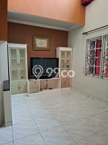 Rumah Sewa Tangerang LT 250m2 LB 300m2 Kawasan BSD Taman Giri Loka Rumah Sewa Tangerang LT 250m2 LB 300m2 Kawasan BSD Taman Giri Loka