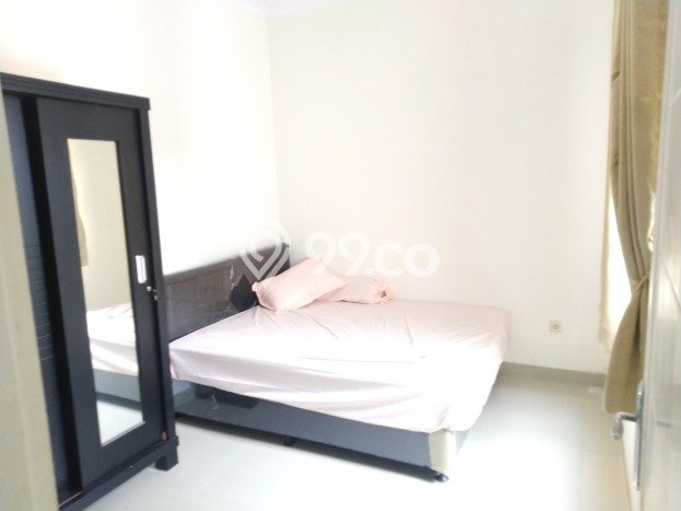 Rumah sewa siap huni 7 Kamar Tidur di BSD Delatinos, Tangerang Rumah sewa siap huni 7 Kamar Tidur di BSD Delatinos, Tangerang