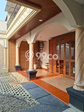 Rumah Sewa Tangerang LT 250m2 LB 300m2 Kawasan BSD Taman Giri Loka Rumah Sewa Tangerang LT 250m2 LB 300m2 Kawasan BSD Taman Giri Loka