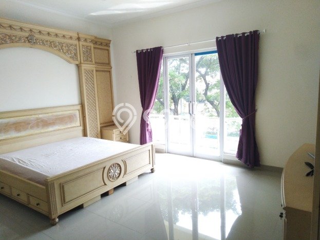 Rumah sewa siap huni 7 Kamar Tidur di BSD Delatinos, Tangerang Rumah sewa siap huni 7 Kamar Tidur di BSD Delatinos, Tangerang