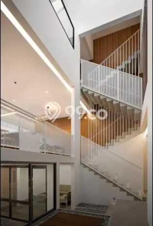 Rumah Elit LB 300m2 Siap Pakai Desain Elegan di Alam Sutera, Tangerang Rumah Elit LB 300m2 Siap Pakai Desain Elegan di Alam Sutera, Tangerang