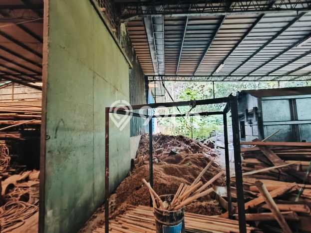 Gudang Strategis Kawasan Tigaraksa, Luas 3500m², Jalan Utama, Area Bisnis Aktif Gudang Strategis Kawasan Tigaraksa, Luas 3500m², Jalan Utama, Area Bisnis Aktif