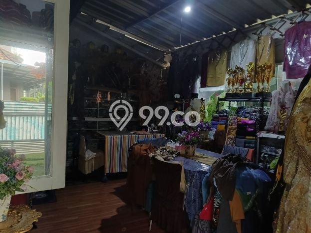 Hunian Eksklusif Siap Huni LT 220m2 di Batununggal, Bandung Hunian Eksklusif Siap Huni LT 220m2 di Batununggal, Bandung