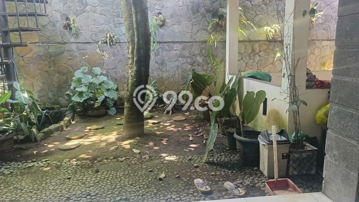Rumah Elit LB 250m2 Siap Pakai Desain Elegan di Pondok Hijau, Bandung Rumah Elit LB 250m2 Siap Pakai Desain Elegan di Pondok Hijau, Bandung