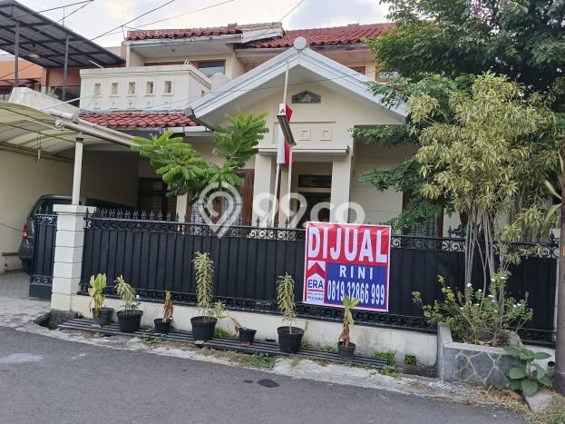 For Sale Rumah 5 Kamar Lokasi Strategis Bagus dan Strategis di Batununggal For Sale Rumah 5 Kamar Lokasi Strategis Bagus dan Strategis di Batununggal
