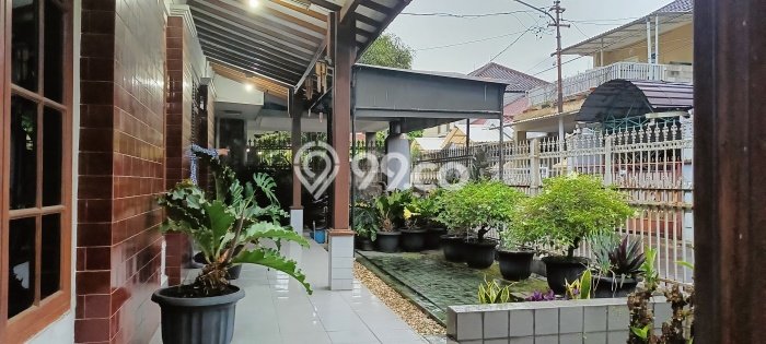 Jual Rumah Mewah Elegan Dengan View Cantik di Turangga, Bandung Jual Rumah Mewah Elegan Dengan View Cantik di Turangga, Bandung