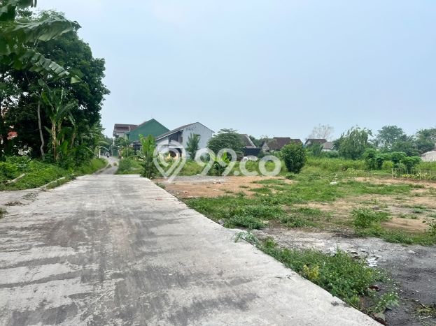 Kavling Tanah Dijual di Sleman Sleman Spesifikasi 150m2 Kavling Tanah Dijual di Sleman Sleman Spesifikasi 150m2