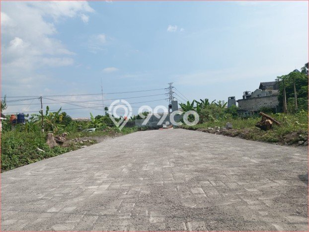 Lahan untuk Dijual di Ngaglik Sleman Luas 271m2 Lahan untuk Dijual di Ngaglik Sleman Luas 271m2