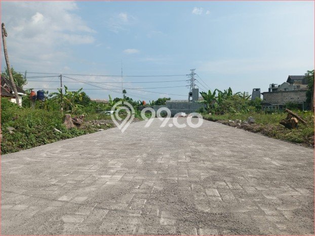 Lahan untuk Dijual di Ngaglik Sleman Luas 271m2 Lahan untuk Dijual di Ngaglik Sleman Luas 271m2