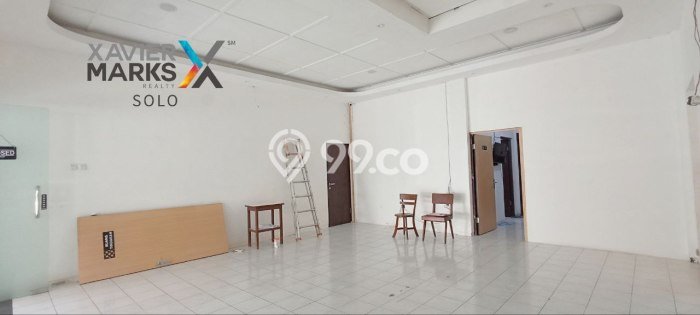 Rumah 5 KT 3 KM Fully Furnished di Penumping, Dekat Supermarket, Surakarta Rumah 5 KT 3 KM Fully Furnished di Penumping, Dekat Supermarket, Surakarta