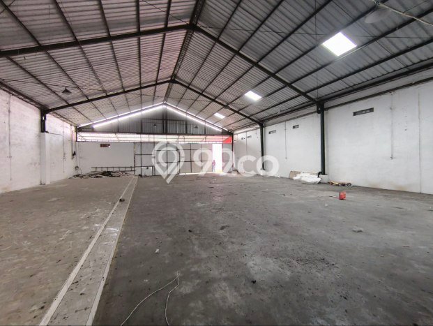 Gudang For Rent di Colomadu, Luas 450m², Lokasi Strategis, Ready Operasi Gudang For Rent di Colomadu, Luas 450m², Lokasi Strategis, Ready Operasi