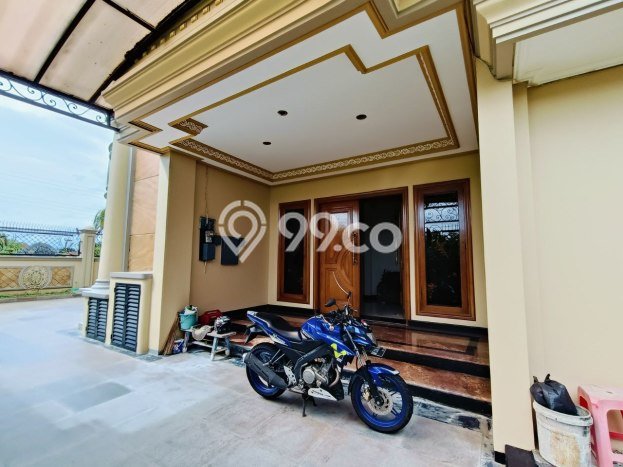Rumah Elit Modern Tanpa Renovasi di Solo Baru Surakarta Rumah Elit Modern Tanpa Renovasi di Solo Baru Surakarta