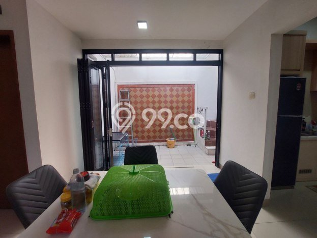 Rumah Modern Cantik 3 Kamar Bisa Langsung Pindah di Laweyan Rumah Modern Cantik 3 Kamar Bisa Langsung Pindah di Laweyan