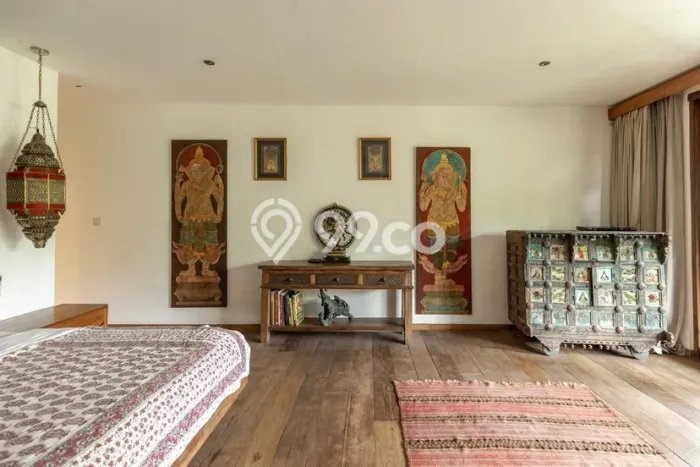 DIJUAL! Vila Kawasan , Luas 2390m2m², Lokasi Strategis DIJUAL! Vila Kawasan , Luas 2390m2m², Lokasi Strategis