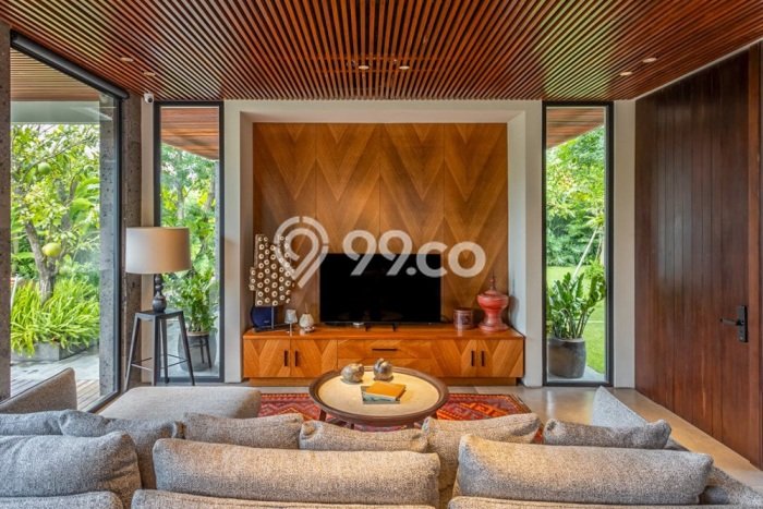 LOKASI TERBAIK! Vila Kawasan Canggu, Luas 1370m², Kawasan Tenang dan nyaman LOKASI TERBAIK! Vila Kawasan Canggu, Luas 1370m², Kawasan Tenang dan nyaman