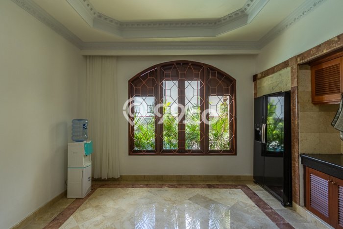 DIJUAL CEPAT! Rumah Renon, Denpasar, Luas 500m² Bangunan 450m² DIJUAL CEPAT! Rumah Renon, Denpasar, Luas 500m² Bangunan 450m²