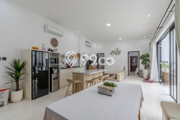Vila Strategis Kawasan , Dimensi 200m2m², Lingkungan Asri dan nyaman Vila Strategis Kawasan , Dimensi 200m2m², Lingkungan Asri dan nyaman