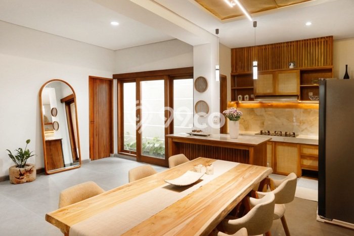 Vila Terawat Kawasan Jimbaran, Ukuran 250m², Lingkungan Tenang dan nyaman Vila Terawat Kawasan Jimbaran, Ukuran 250m², Lingkungan Tenang dan nyaman