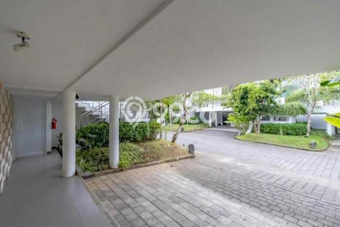 Vila Kawasan , Area 405m2m², Ideal untuk beragam kebutuhan Vila Kawasan , Area 405m2m², Ideal untuk beragam kebutuhan