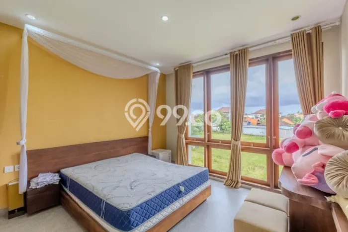 Dijual Segera! Vila di , Ukuran 305m2m², Posisi Strategis dekat dengan berbagai kebutuhan Dijual Segera! Vila di , Ukuran 305m2m², Posisi Strategis dekat dengan berbagai kebutuhan