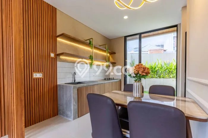 Rumah Strategis Modern Lb 102m2 di Denpasar Barat, Denpasar Rumah Strategis Modern Lb 102m2 di Denpasar Barat, Denpasar