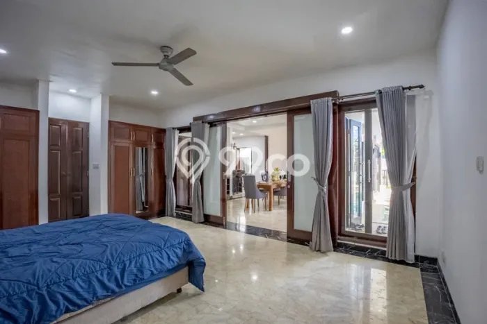 Vila Kawasan Kuta, Luas 553m², Cocok untuk tempat tinggal keluarga Vila Kawasan Kuta, Luas 553m², Cocok untuk tempat tinggal keluarga