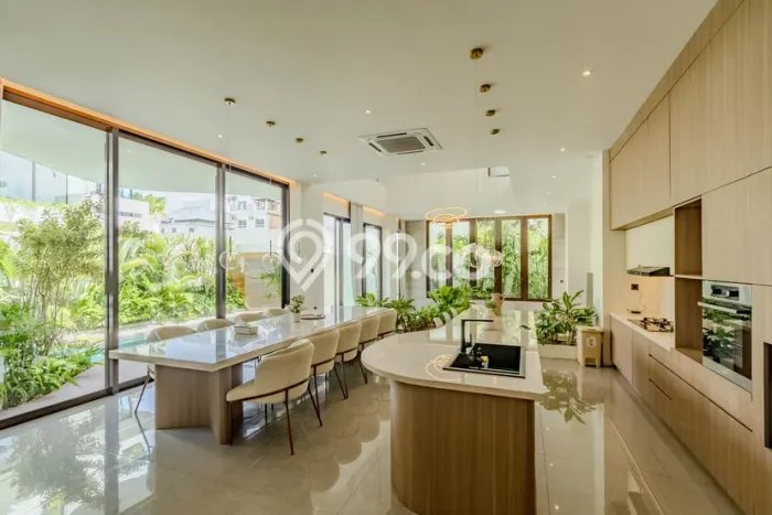 HOT DEAL! Vila Kawasan Kuta, Area 315m2m², Lokasi Prima HOT DEAL! Vila Kawasan Kuta, Area 315m2m², Lokasi Prima