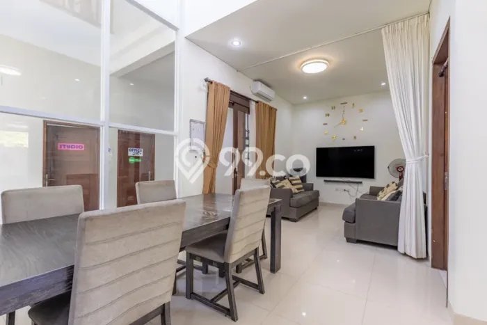 Rumah 3 KT 3 KM LT 175m2m², Luas Bangunan 280m2m² di , Badung Rumah 3 KT 3 KM LT 175m2m², Luas Bangunan 280m2m² di , Badung