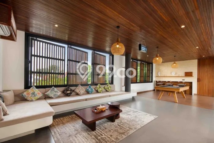Vila Asri Kawasan Canggu, Ukuran 300m2m², Akses ke berbagai kebutuhan Vila Asri Kawasan Canggu, Ukuran 300m2m², Akses ke berbagai kebutuhan